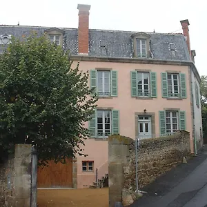 https://l-echarpe-d-iris.hotels-rhonealpes.com